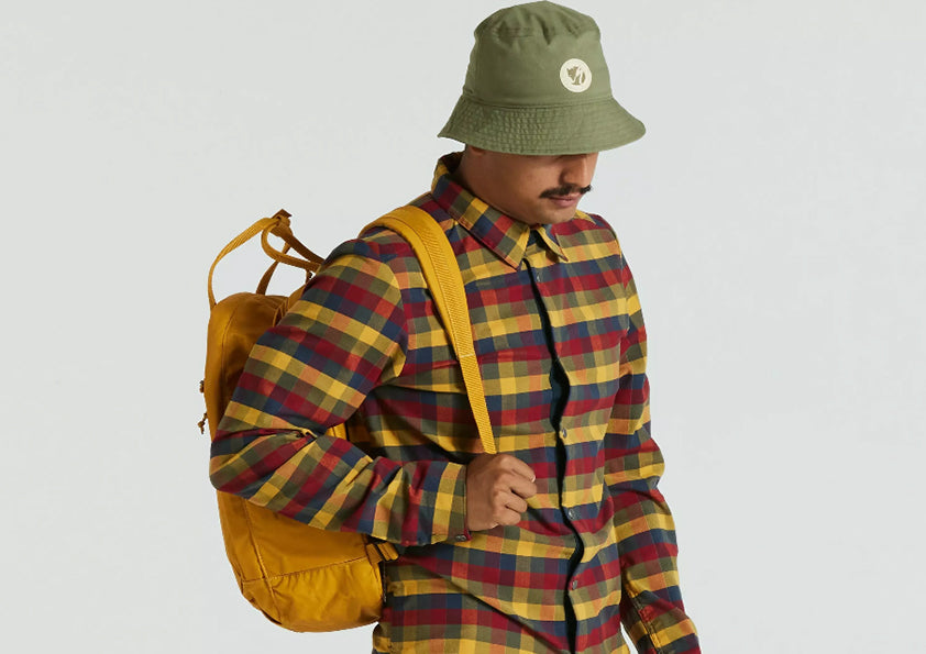 FJÄLLRÄVEN - 瑞典北極狐【狐狸袋】S/F CAVE PACK 2024 新款 背包手提包 23231-160  OCHRE