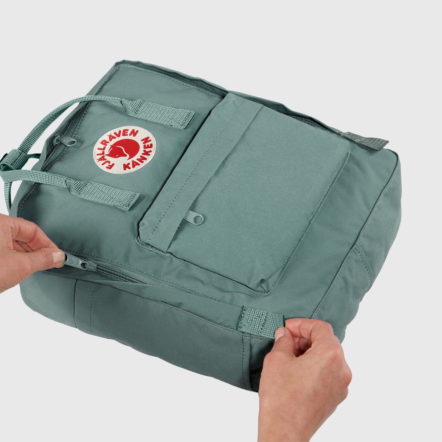 FJÄLLRÄVEN - 瑞典北極狐【狐狸袋】KÅNKEN 16L 背囊 書包 School bag outdoor backpack  23510-424 BLACKBERRY