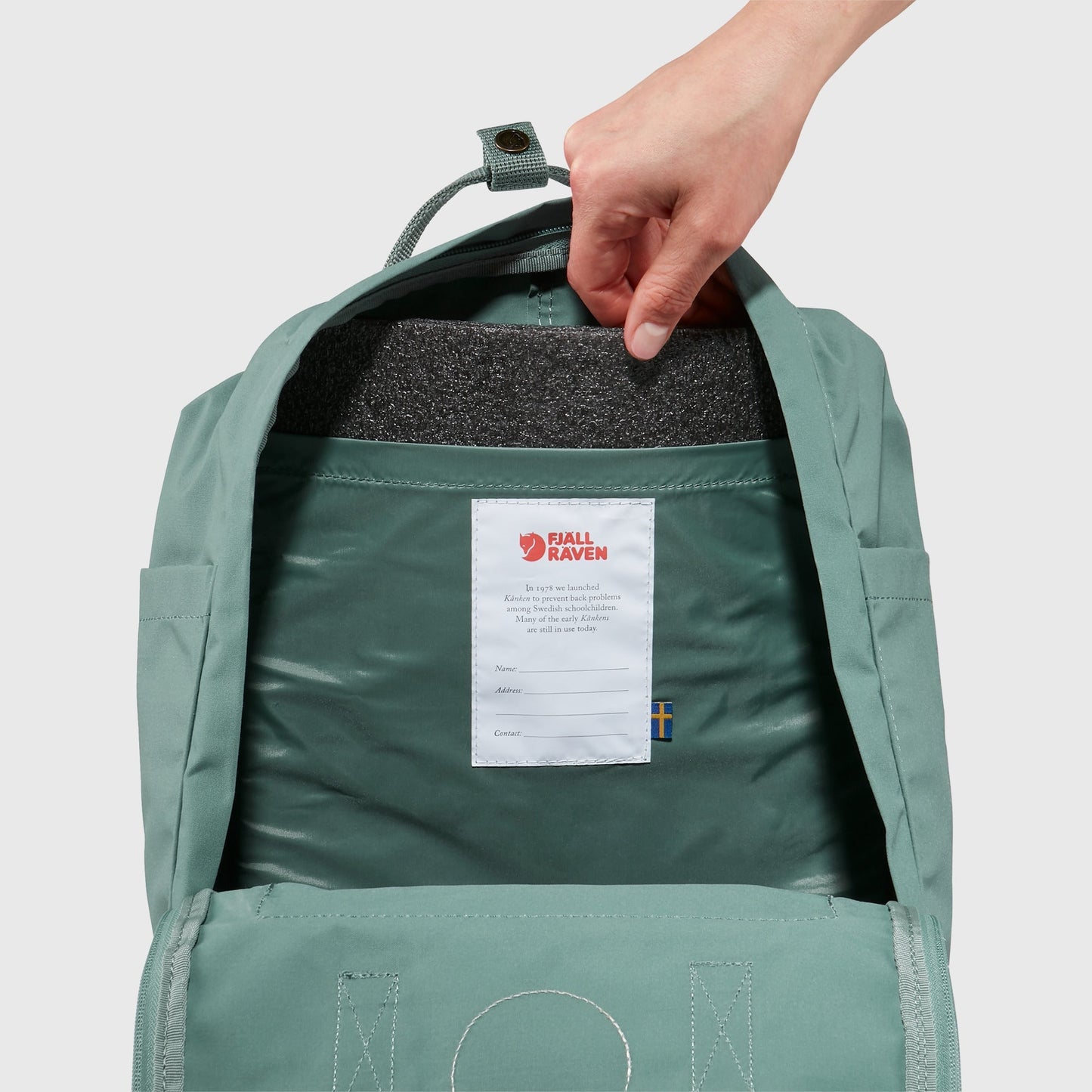 FJÄLLRÄVEN - 瑞典北極狐【狐狸袋】KÅNKEN 16L 背囊 書包 School bag outdoor backpack  23510-424 BLACKBERRY