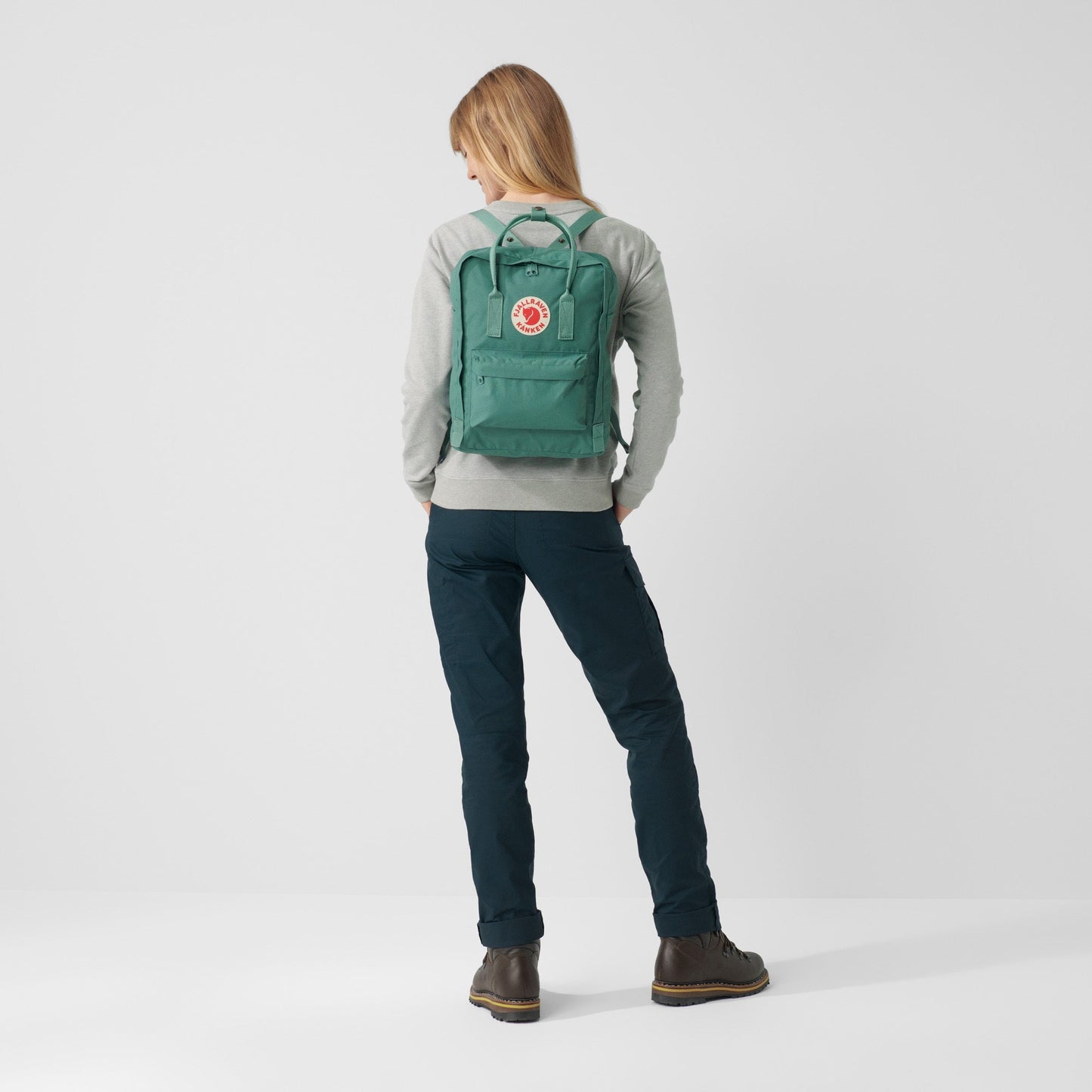 FJÄLLRÄVEN - 瑞典北極狐【狐狸袋】KÅNKEN 16L 背囊 書包 School bag outdoor backpack  23510-424 BLACKBERRY