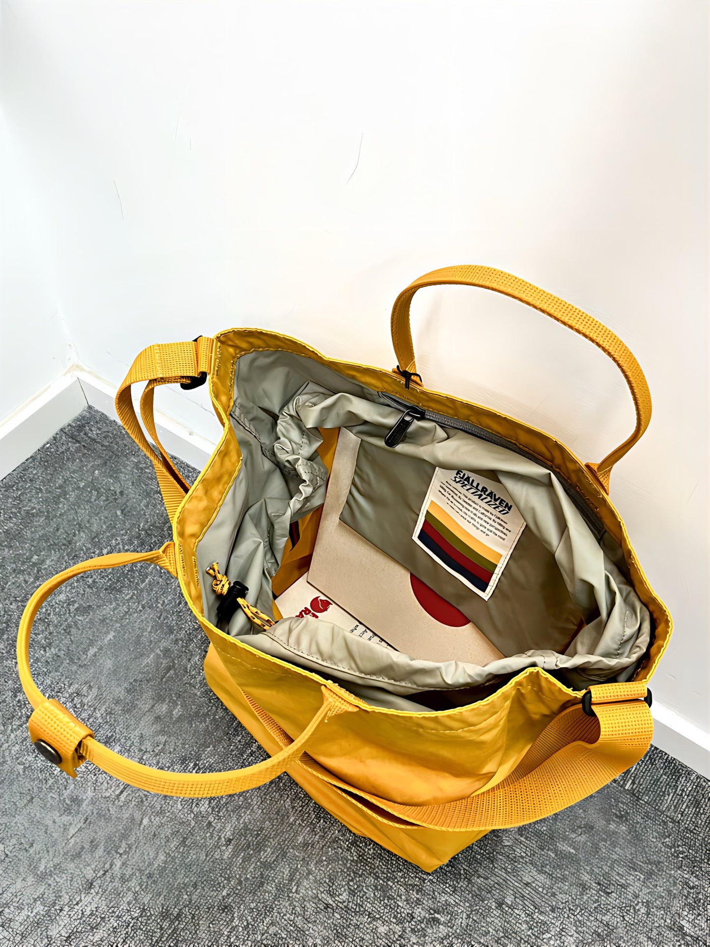 FJÄLLRÄVEN - 瑞典北極狐【狐狸袋】S/F CAVE TOTE 2024 新款 手提包 23232-620 GREEN