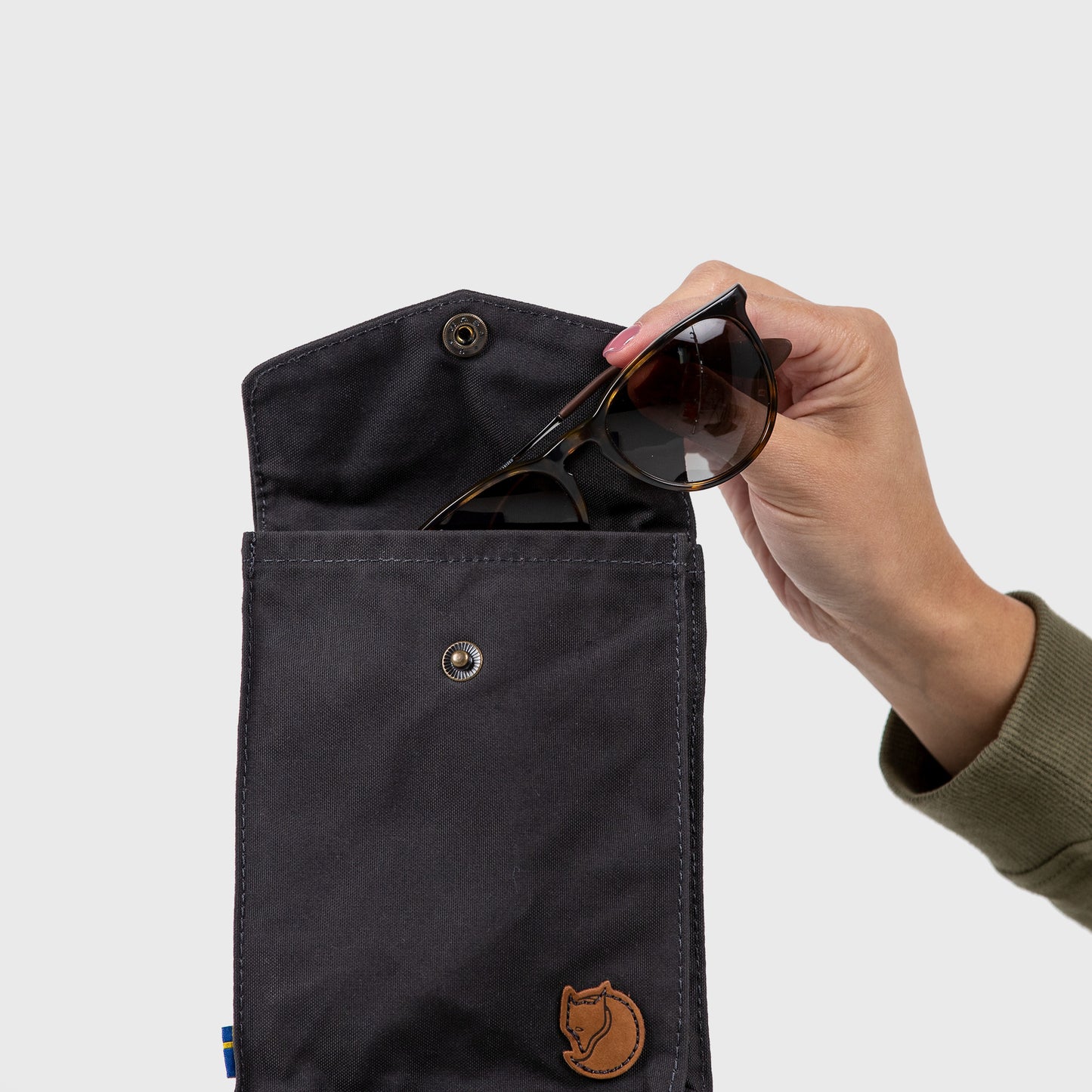 FJÄLLRÄVEN - 瑞典北極狐【狐狸袋】 POCKET  24221-166 ACORN