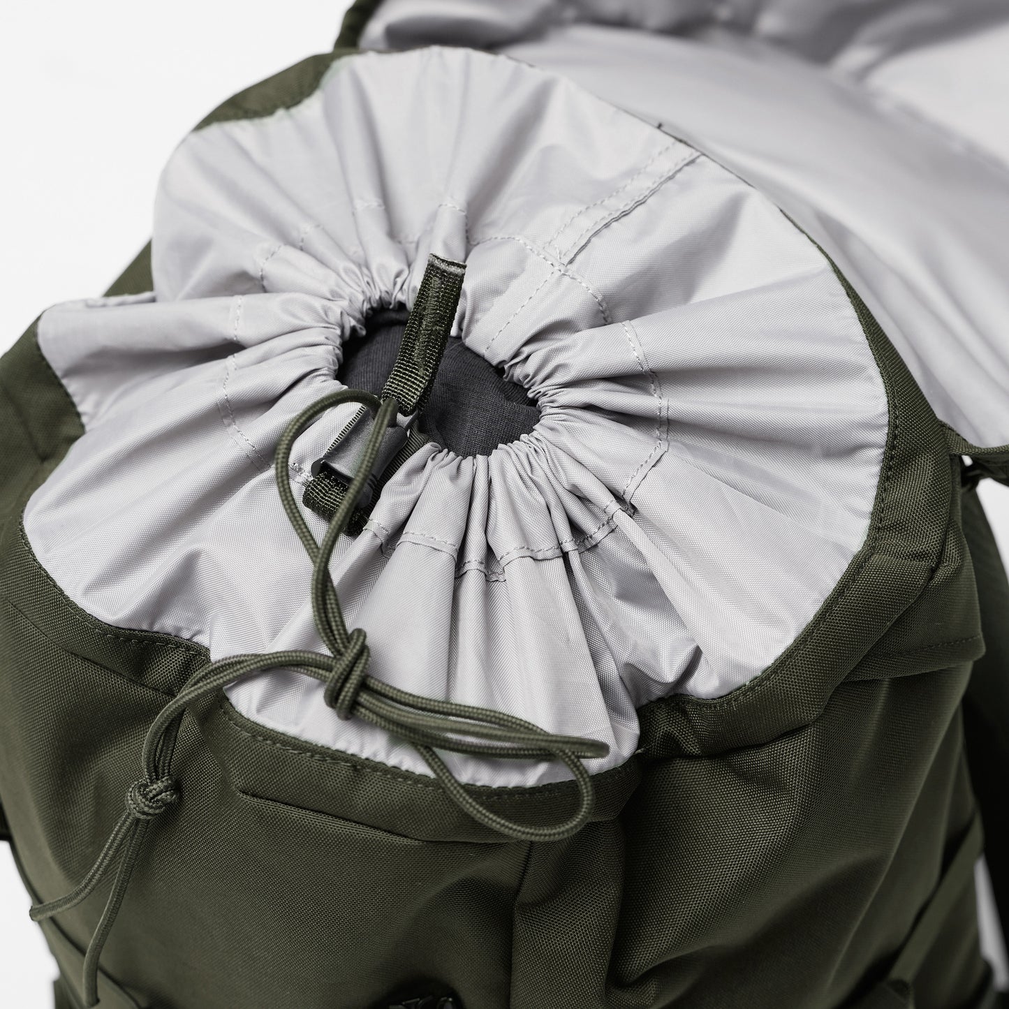 FJÄLLRÄVEN - 瑞典北極狐【狐狸袋】 SKULE TOP 26 Daypack 輕身野外背包  23350-550 BLACK